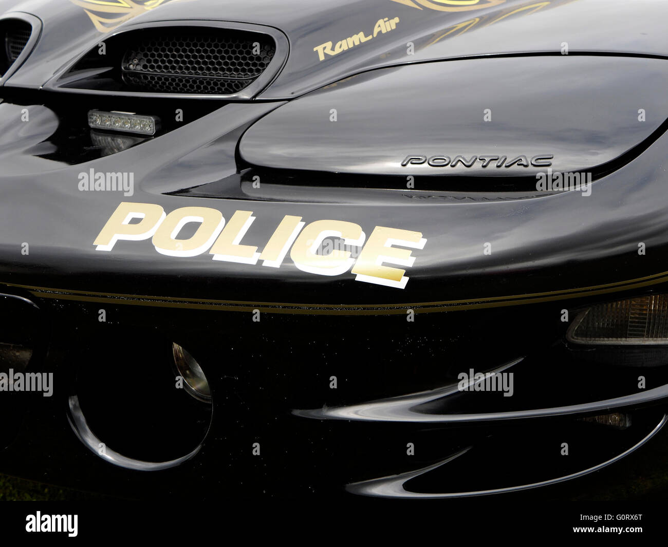Une police d'état de la Louisiane Pontiac Firebird poursuite voiture vu à un salon de voitures dans le Hampshire, en Angleterre. Banque D'Images