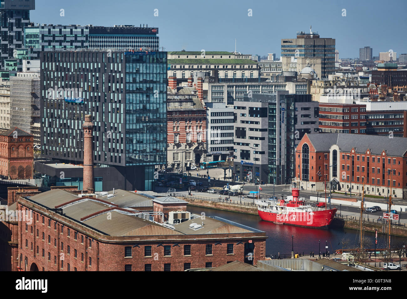 Liverpool albert dock bar bâtiments voile close up detail exterior l'Albert Dock est un complexe de bâtiments et d'entrepôt dock Banque D'Images