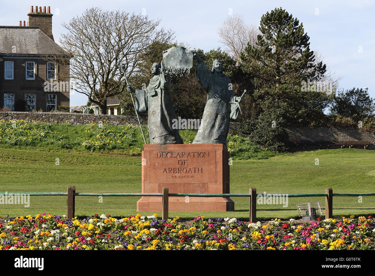 Déclaration de l'indépendance écossaise. Statue à Arbroath, Angus, Scotland, UK. Banque D'Images
