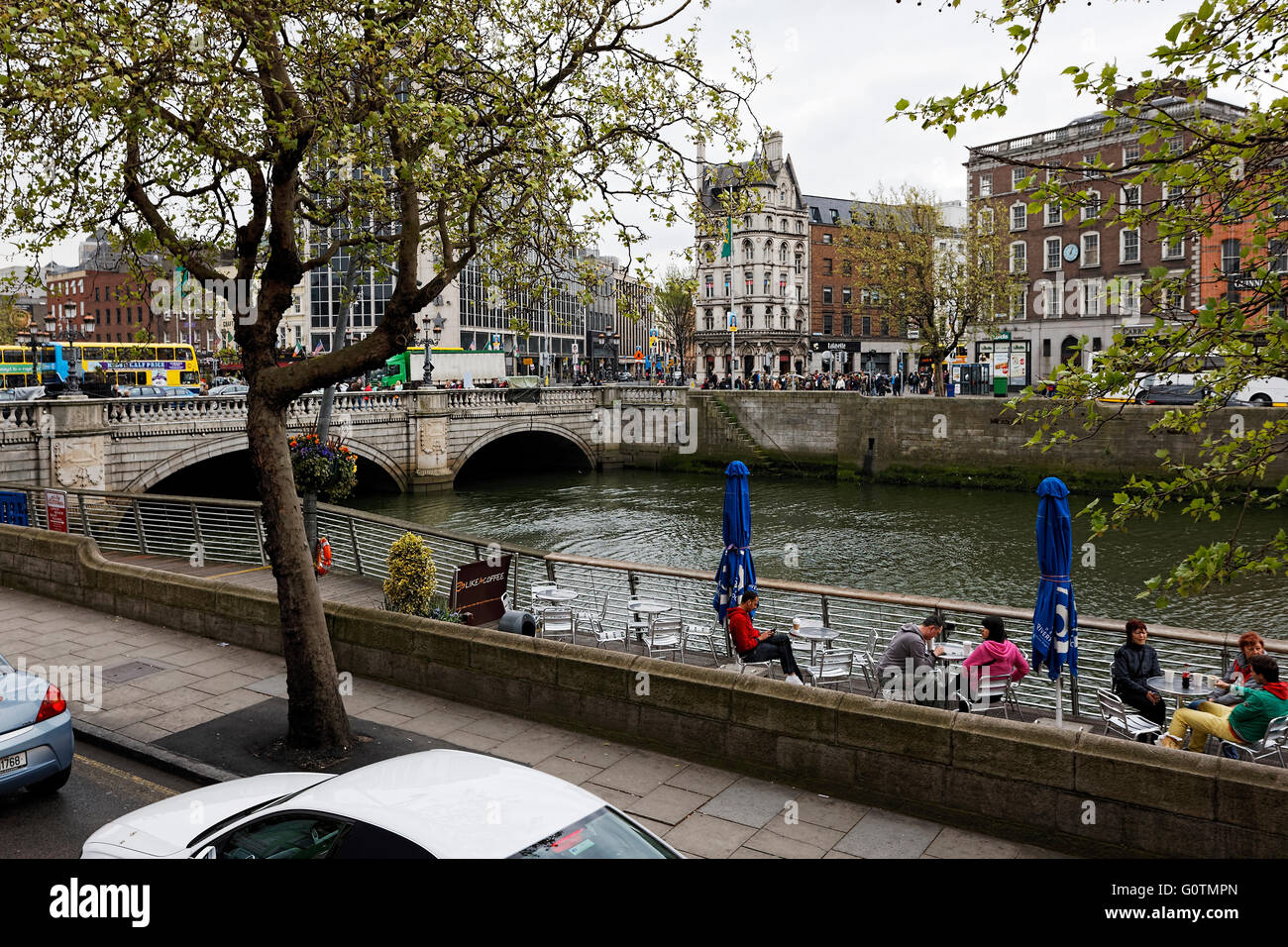 O'Connell Bridge sur la rivière Liffey, Dublin, République d'Irlande, Europe. Banque D'Images