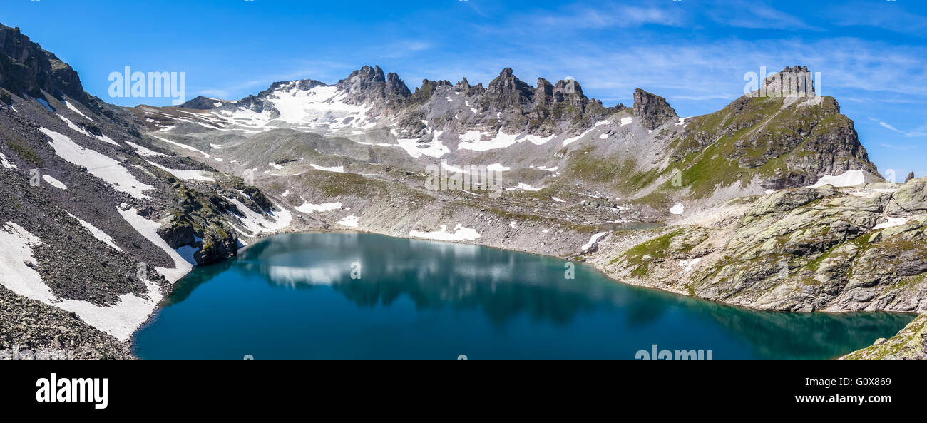 Vue panoramique de Wildsee (lac) près de Pizol sur le chemin de randonnée de 5-lac, randonnée à pied, Suisse Banque D'Images