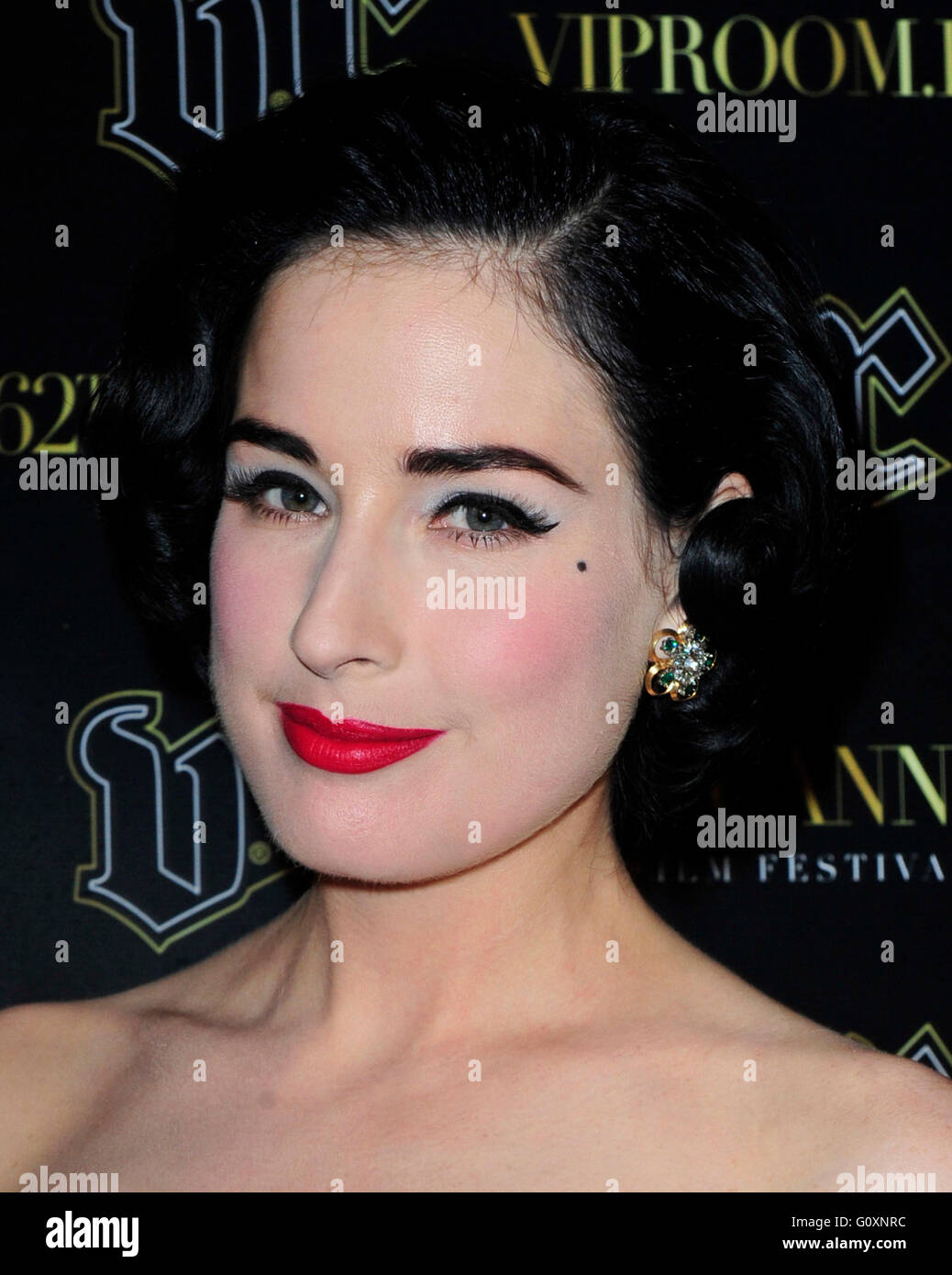 CANNES - le 18 mai 2009 : Dita Von Teese assiste à un photocall le 18 mai 2009 à Cannes Banque D'Images