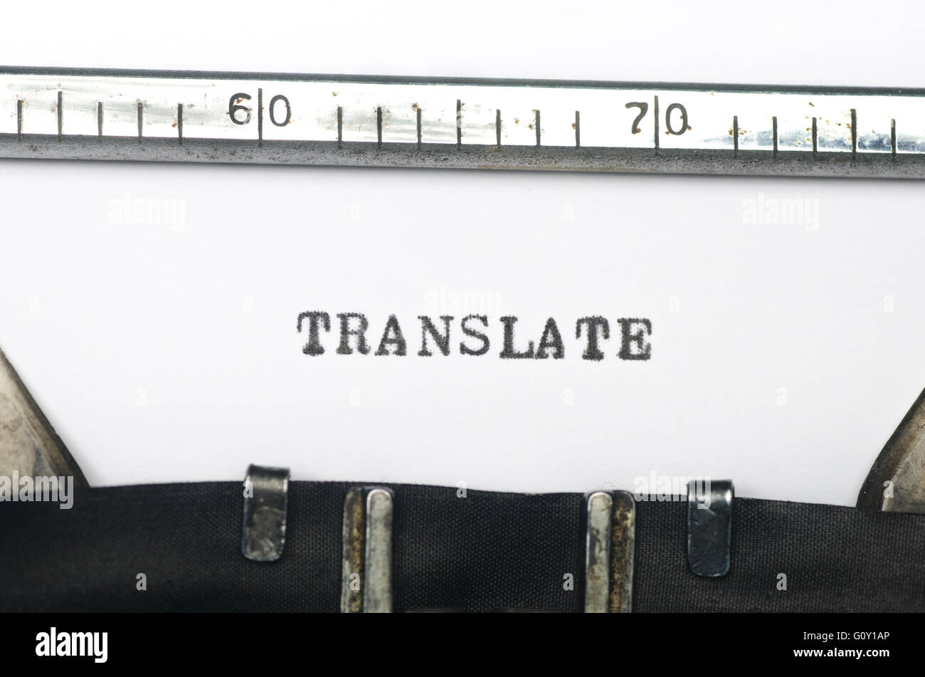 Translate mot tapé sur une vieille machine à écrire Banque D'Images