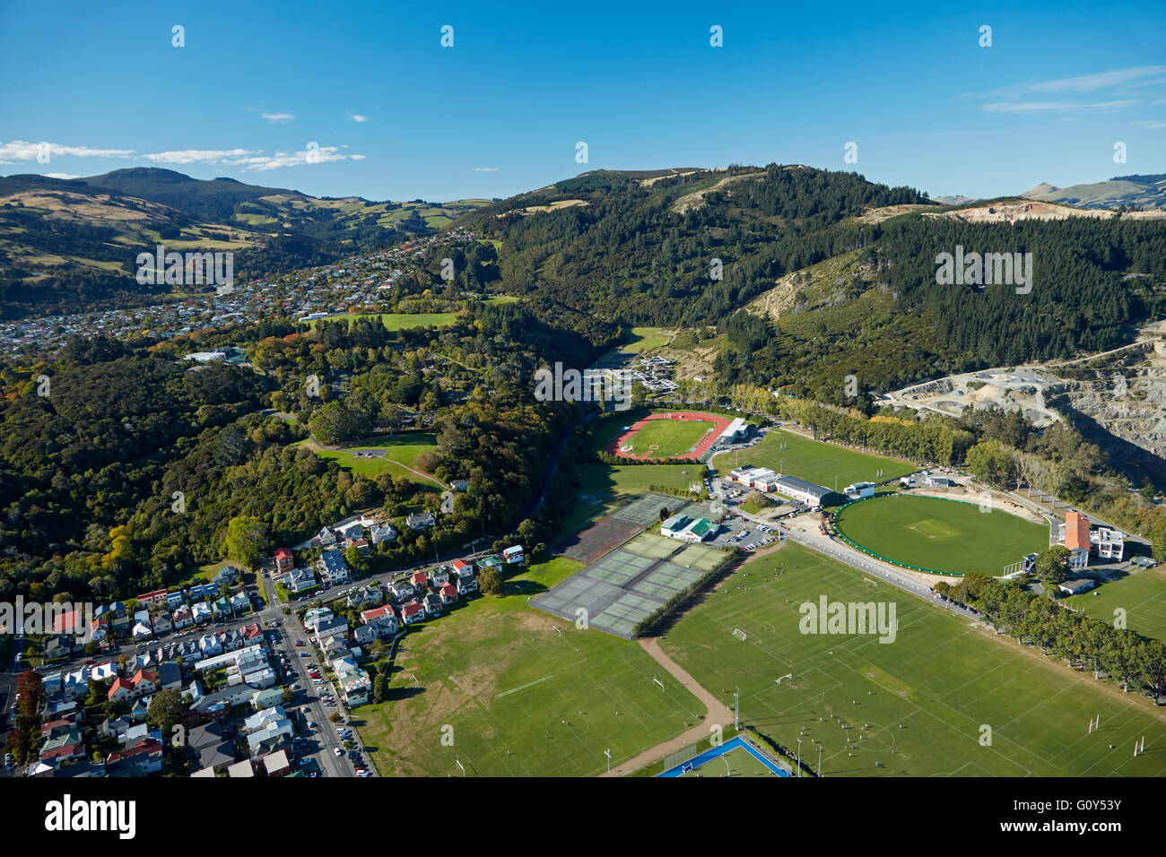 Des terrains de sport au Parc Logan, Dunedin, Otago, île du Sud, Nouvelle-Zélande - vue aérienne Banque D'Images