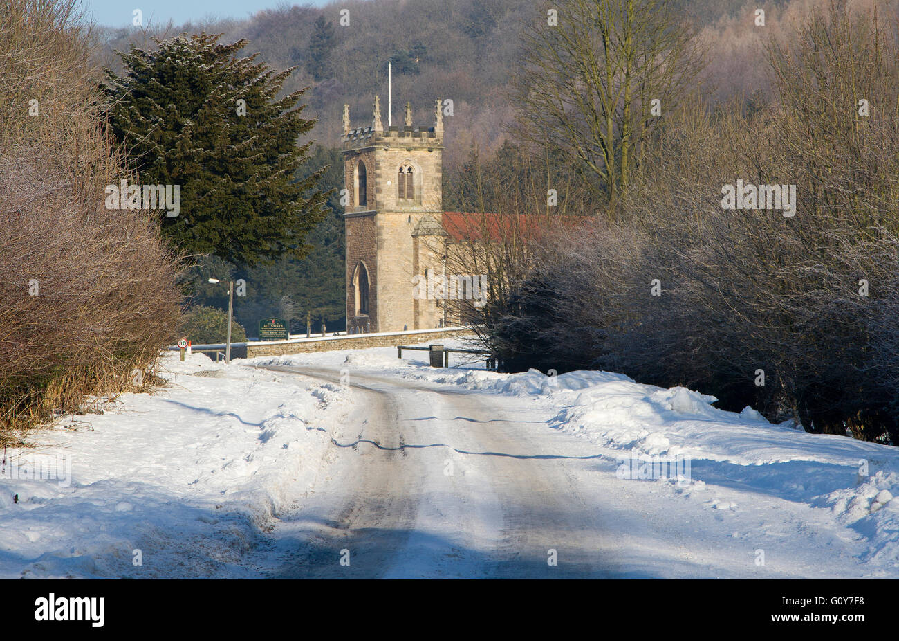 All Saints Church, Brantingham en hiver Banque D'Images