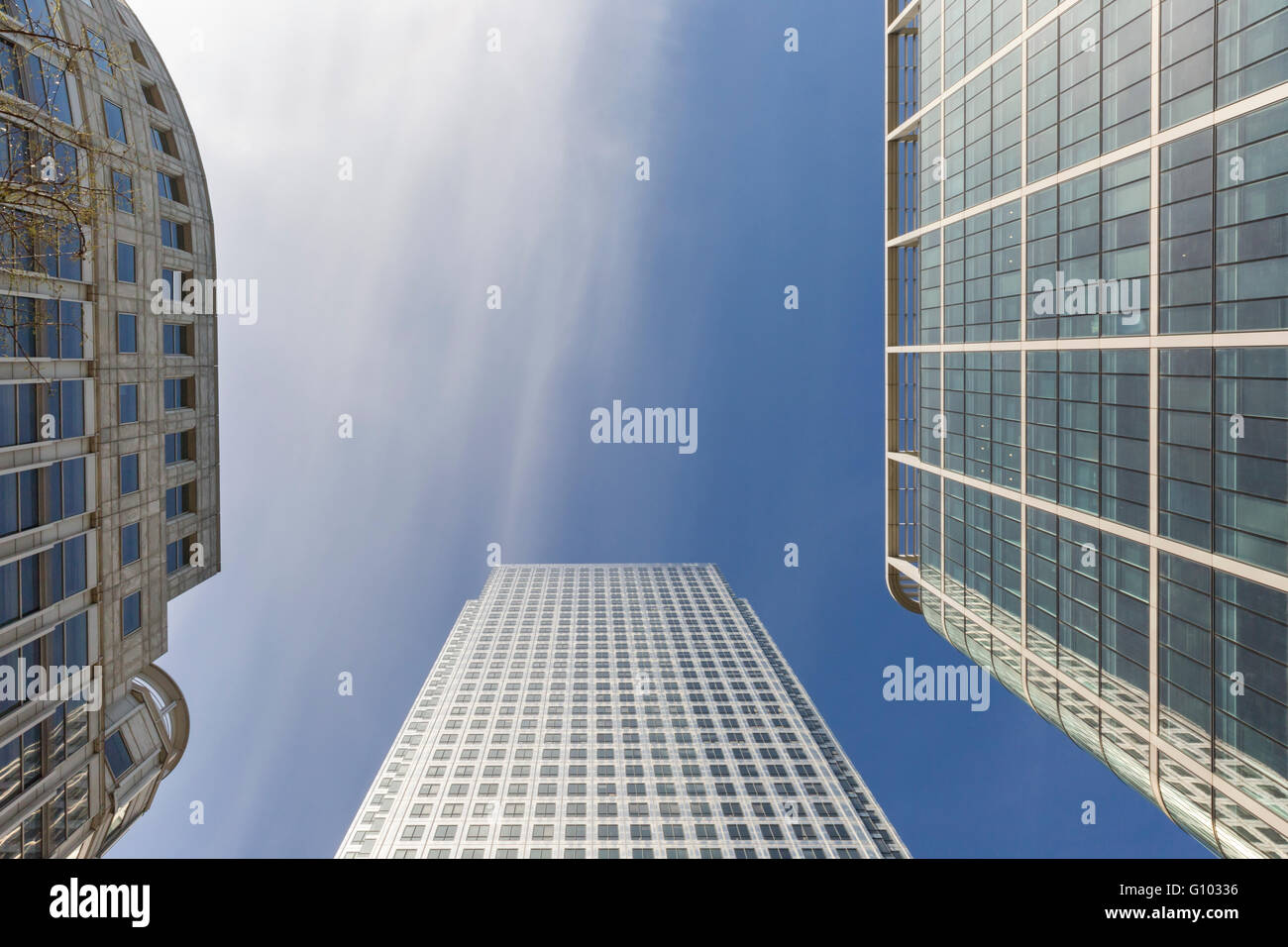 One Canada Square, également appelé Canary Wharf Tower, vue vers le haut. Canary Wharf, London Banque D'Images