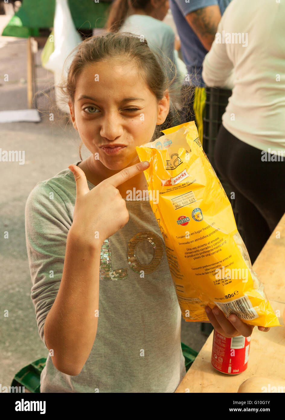 Jeune fille espagnole de l'âge de l'enfant âgée de 12 ans, Marbella, Andalousie, Espagne Europe Banque D'Images