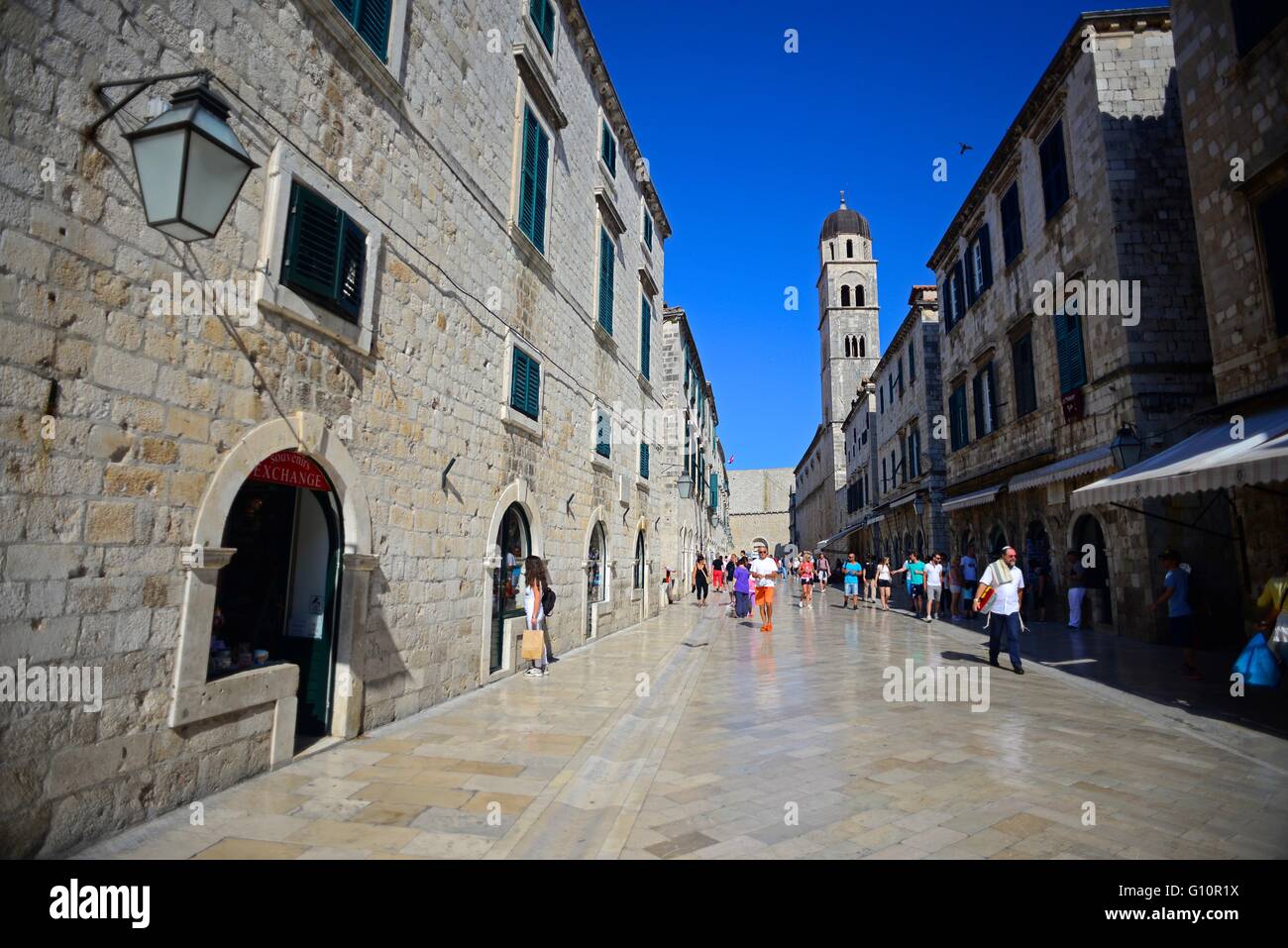 La rue principale stradun placa à Dubrovnik, Croatie Banque D'Images