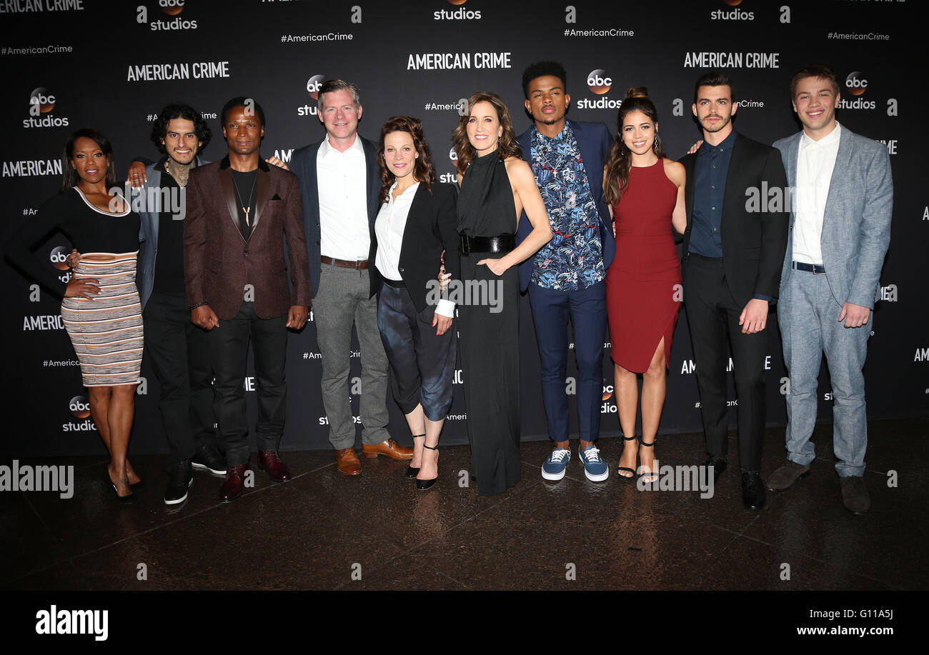 West Hollywood, CA, USA. 6 mai, 2016. 06 avril 2016 - West Hollywood, Regina King, Felicity Huffman, Lili Taylor, Angelique Rivera, Michael J. McDonald, Elvis Nolasco, Joey Pollari, Trevor Jackson, Richard Cabral, Connor Jessup. FYC Projection d'ABC's ''Crime'' tenue à Directors Guild of America. Crédit photo : F.Sadou/AdMedia Crédit : F.Sadou/AdMedia/ZUMA/Alamy Fil Live News Banque D'Images