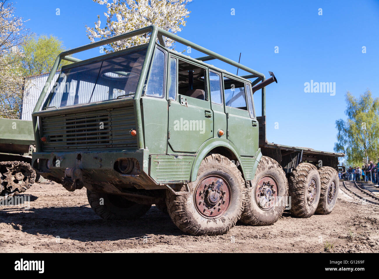 République tchèque Tatra 813 fait se dresse sur la voie sur un motortechnic festival le 5 mai 2016 à grimmen / Allemagne Banque D'Images