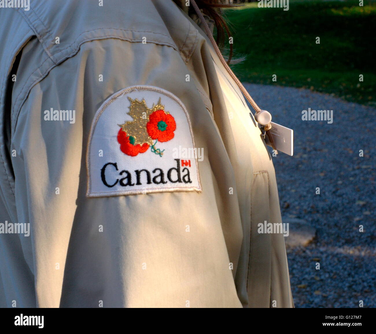 AJAX NOUVELLES PHOTOS - 2005 - FRANCE - LA CRÊTE DE VIMY - BATAILLE - TENUS PAR DES VOLONTAIRES CANADIENS, généralement DES ÉTUDIANTS EN SERVICE pendant 4 mois. PHOTO:JONATHAN EASTLAND/AJAX REF:RD52110/788 Banque D'Images