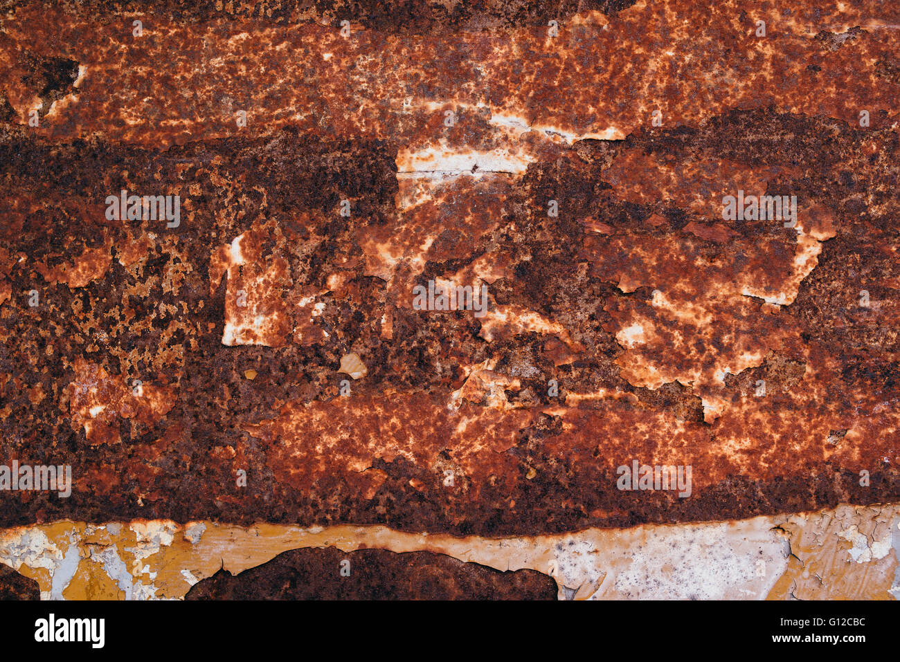 Plaque de métal oxydé, texture de fond rouille rouge Banque D'Images