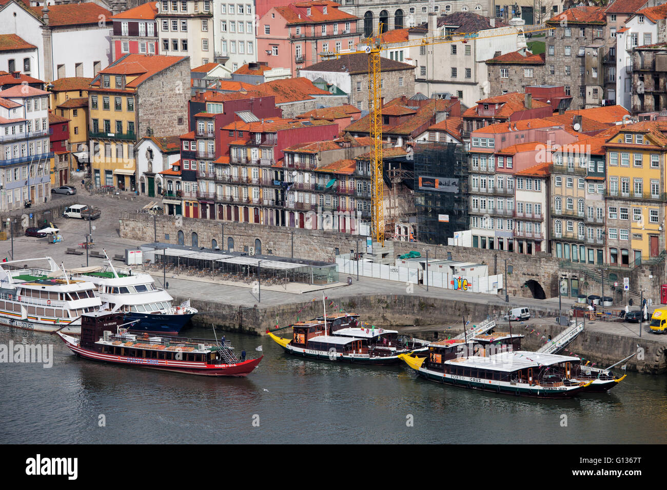 Le Portugal, ville de Porto (Porto), la vieille ville, le paysage urbain, au bord de la rivière Douro Banque D'Images