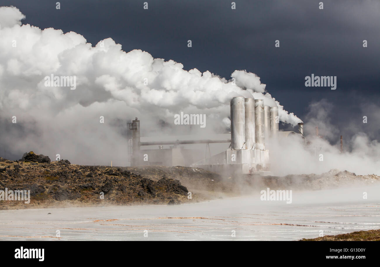 Centrale géothermique situé sur la péninsule de Reykjanes en Islande. Banque D'Images