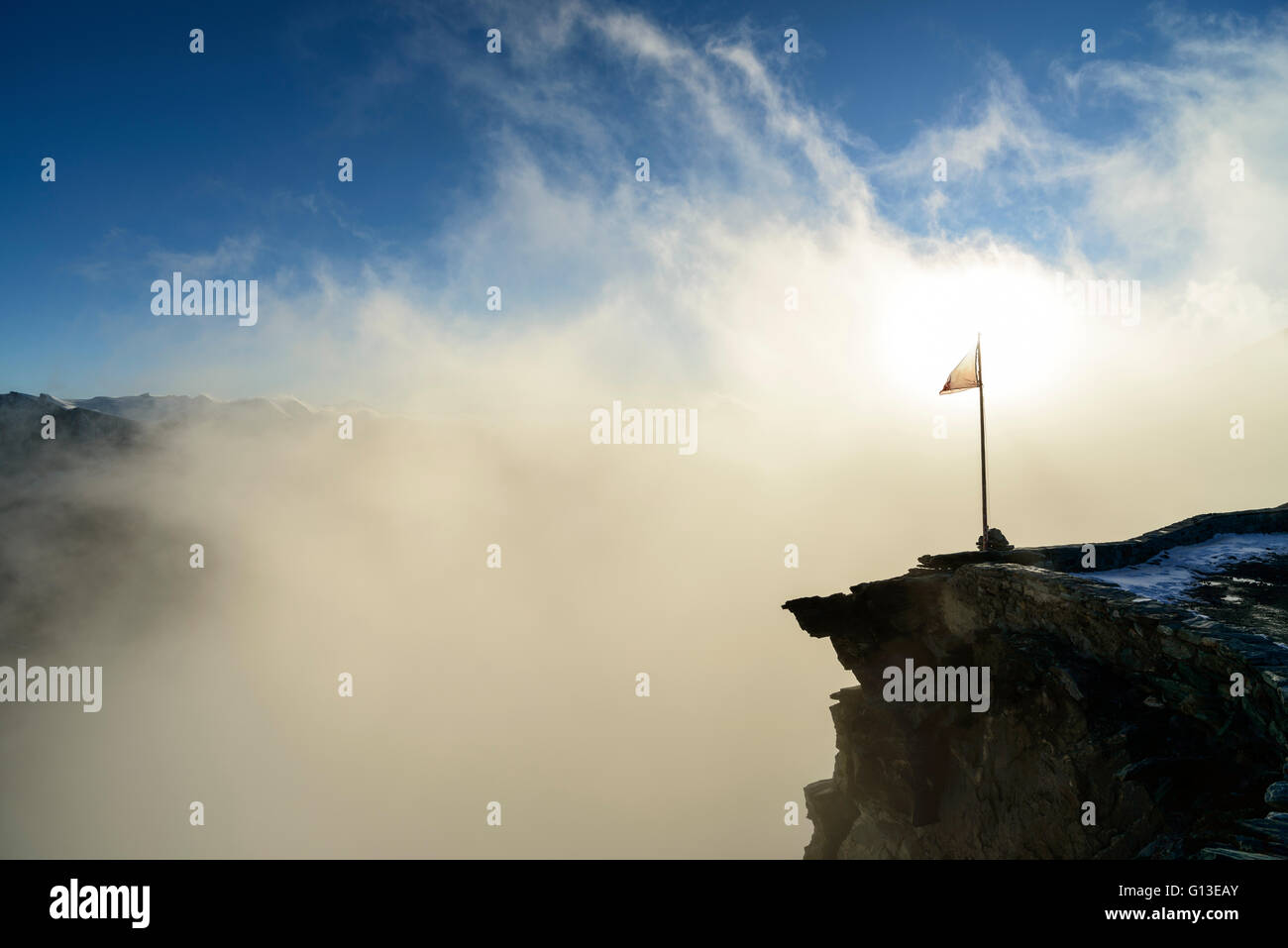 Abendstimmung vor der Tracuithütte. Walliser Alpen Schweiz Coucher de soleil à la Cabane Tracuit. Valais Suisse Banque D'Images