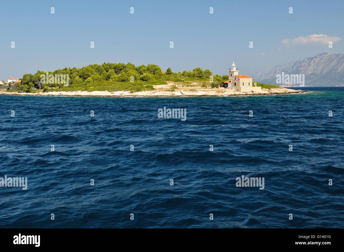 Le phare sur l'extrémité sud de l'ile de Hvar dans la mer Adriatique. Split, Croatie Banque D'Images