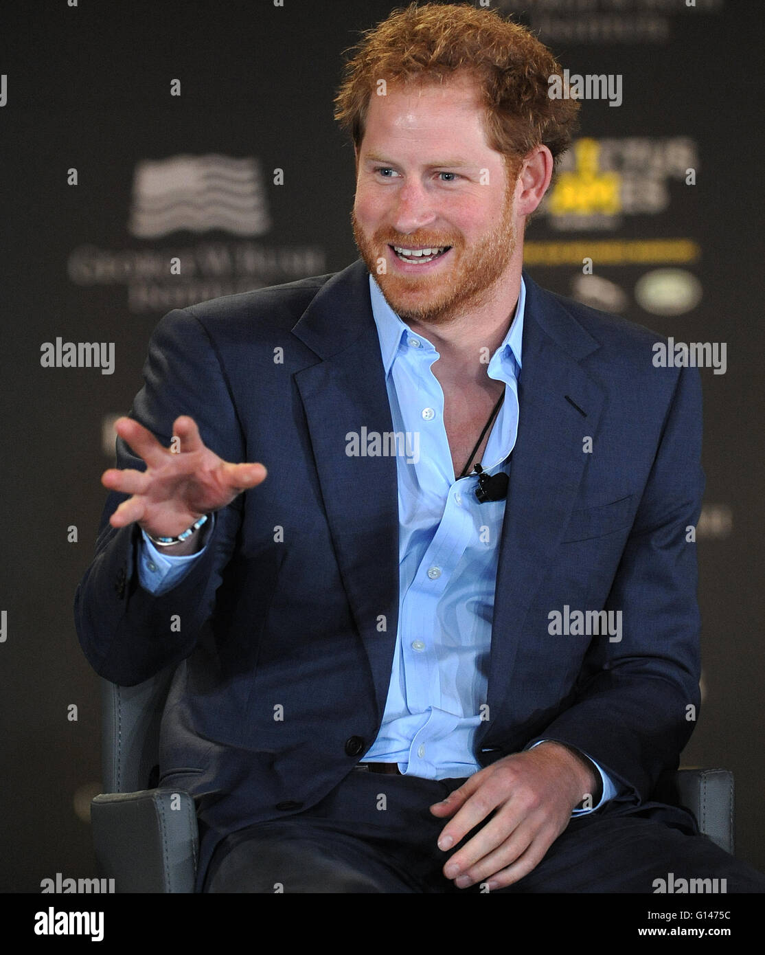 Lake Buena Vista, Floride, USA. 8 mai, 2016. Le Prince Harry de Grande-Bretagne participe à un groupe de discussion à l'Invictus 2016 Symposium sur les blessures invisibles Jeux présenté par la George W. Bush Institute de l'ombres de vert hôtel à Walt Disney World le 8 mai. 2016. Crédit : Paul Hennessy/Alamy Live News Banque D'Images