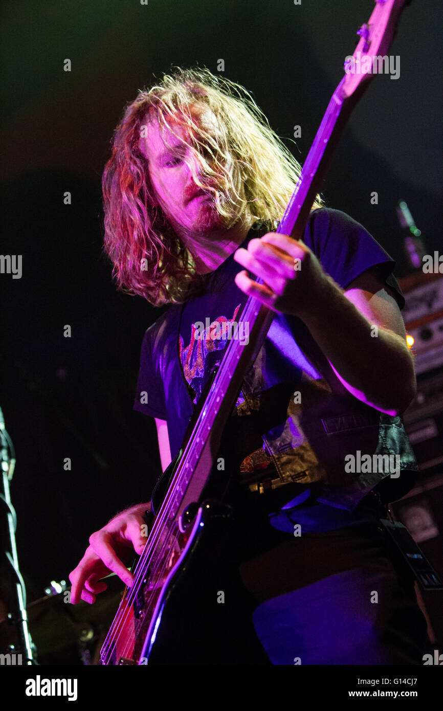 Milan Italie. Le 08 mai 2016. Le groupe de rock citoyen électrique il se produit sur scène à l'ouverture d'Alcatraz le show de l'Wolfmother Crédit : Rodolfo Sassano/Alamy Live News Banque D'Images