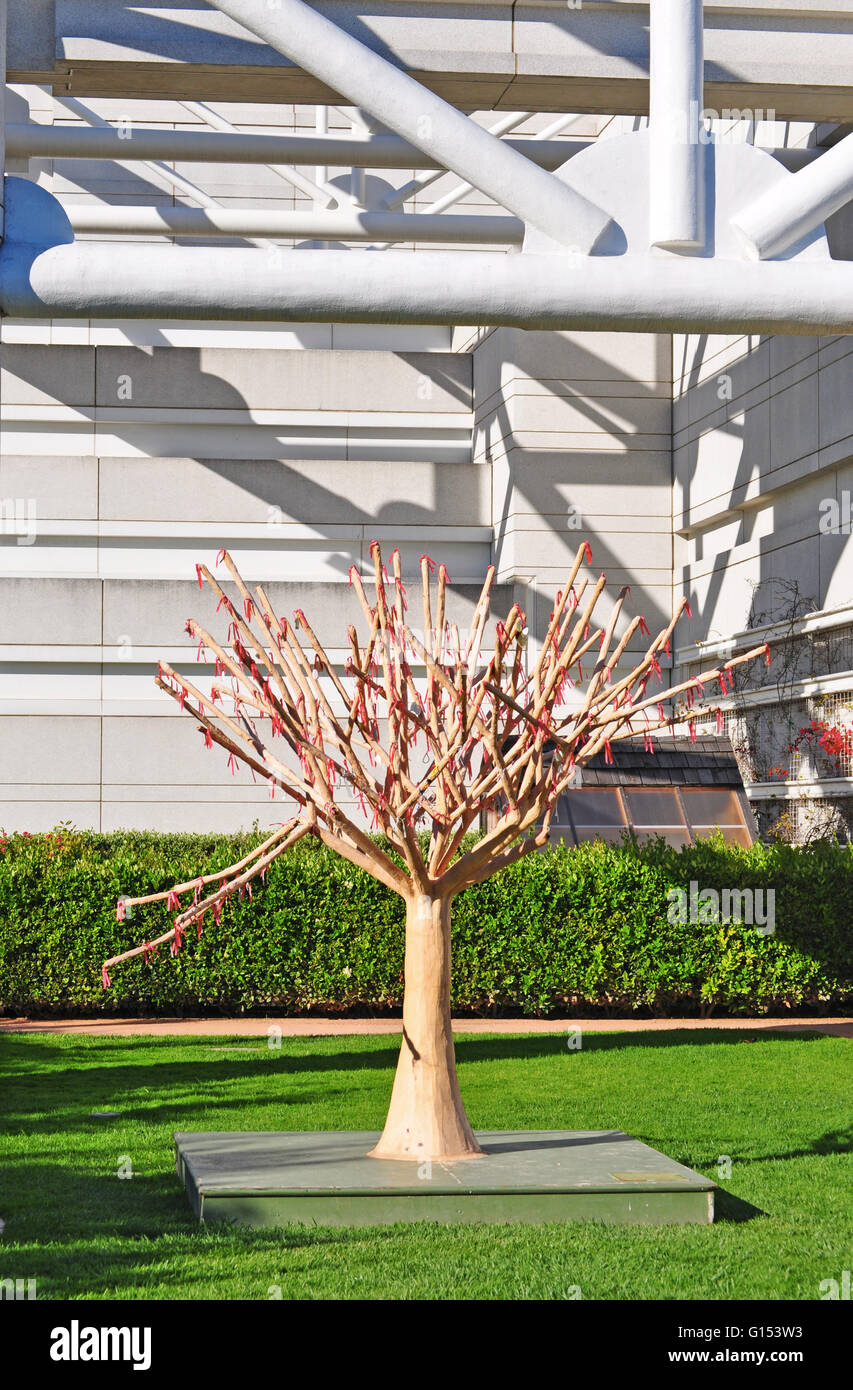 San Francisco : un arbre sculpture in Yerba Buena Gardens, un parc public devant le musée d'Art Moderne, qui a une grande variété d'oeuvres d'art public Banque D'Images