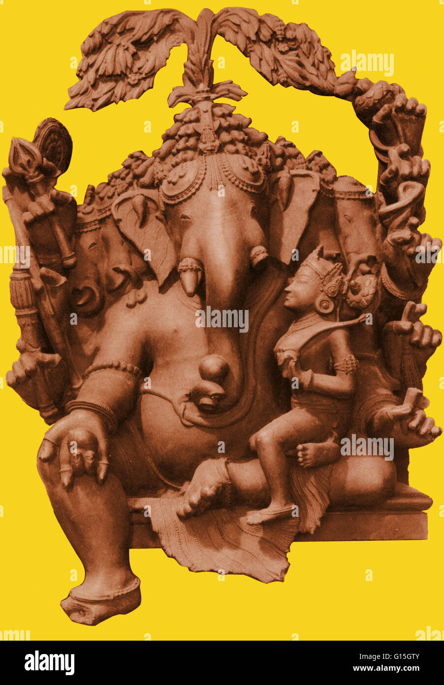 Ganesha, fils de Shiva et Parvati. Matériel : le schiste. Emplacement : l'Orissa. 13e A.D. Ganesha est le dieu indien de la sagesse, la bonne fortune et la prudence. Il est le fils de Shiva et Parvati. Selon la tradition hindoue, tandis que Shiva était parti en guerre, Parvati mis Banque D'Images