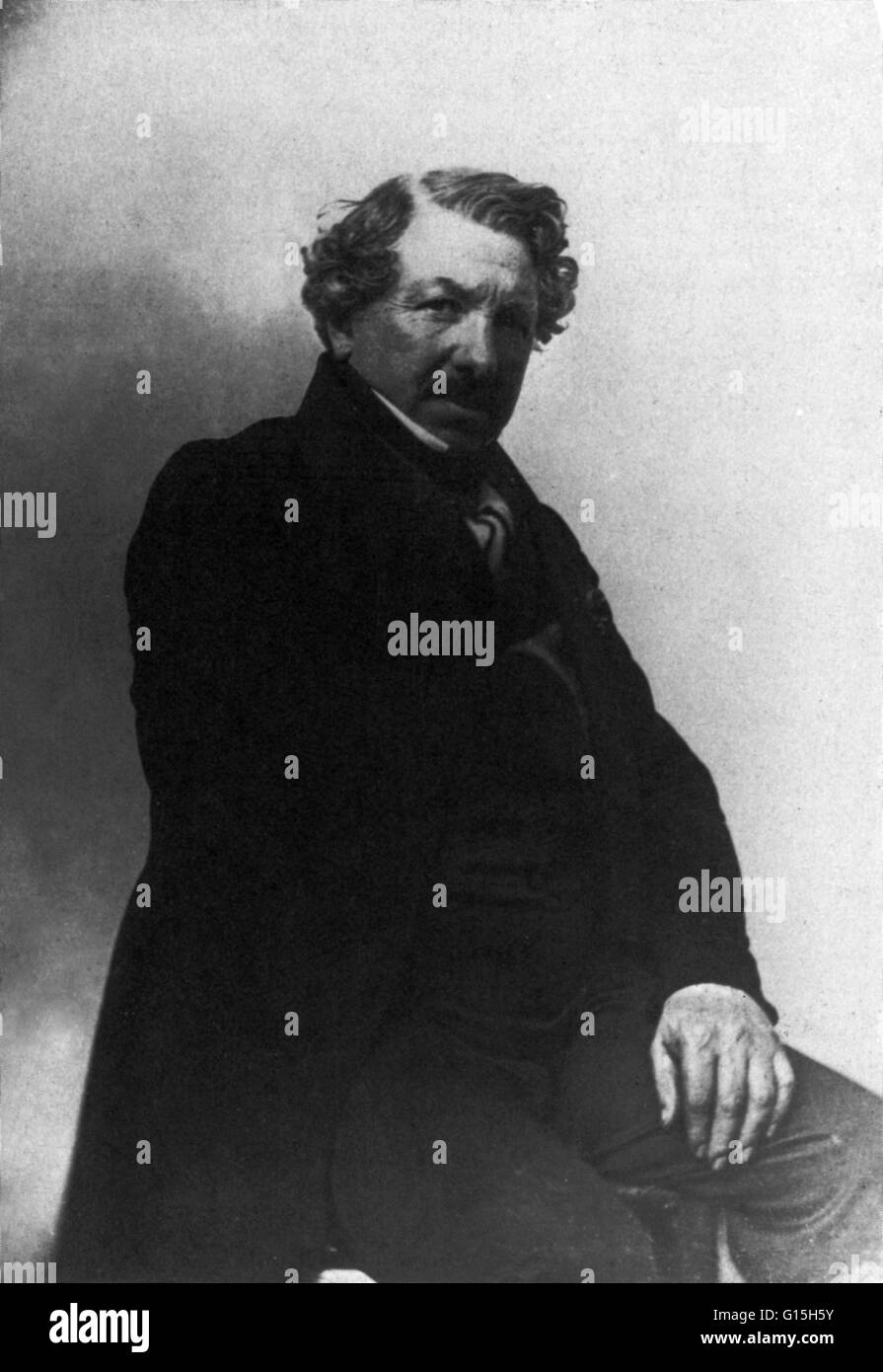 Louis-Jacques-Mandé Daguerre (Novembre 18, 1787 - Juillet 10, 1851) était un artiste français et le physicien et inventeur du daguerréotype de la photographie. Bien qu'à l'origine employé comme un agent du fisc, Daguerre est devenu un peintre de décors d'opéra, et inv Banque D'Images