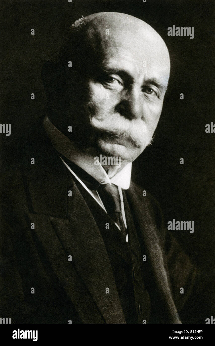 Ferdinand Adolf Heinrich August Graf von Zeppelin (8 juillet 1838 - 8 mars 1917) était un général allemand et, plus tard, constructeur d'avions. Il a fondé le dirigeable Zeppelin company, a servi comme volontaire dans l'Armée de l'Union pendant la guerre civile américaine. Il visite Banque D'Images