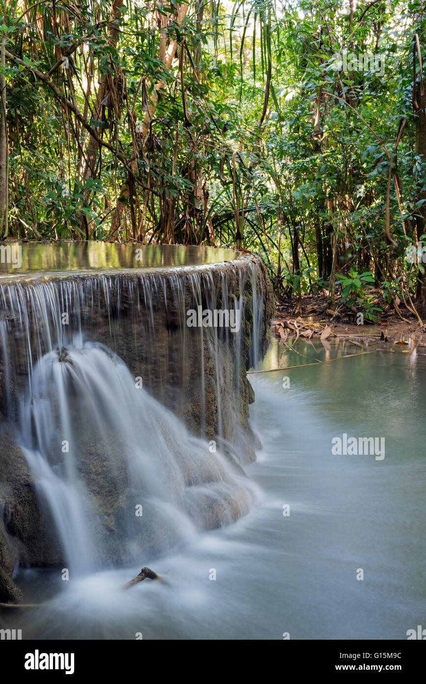 Les chutes d'Erawan, Parc National d'Erawan, Kanchanaburi, Thaïlande, Asie du Sud, Asie Banque D'Images