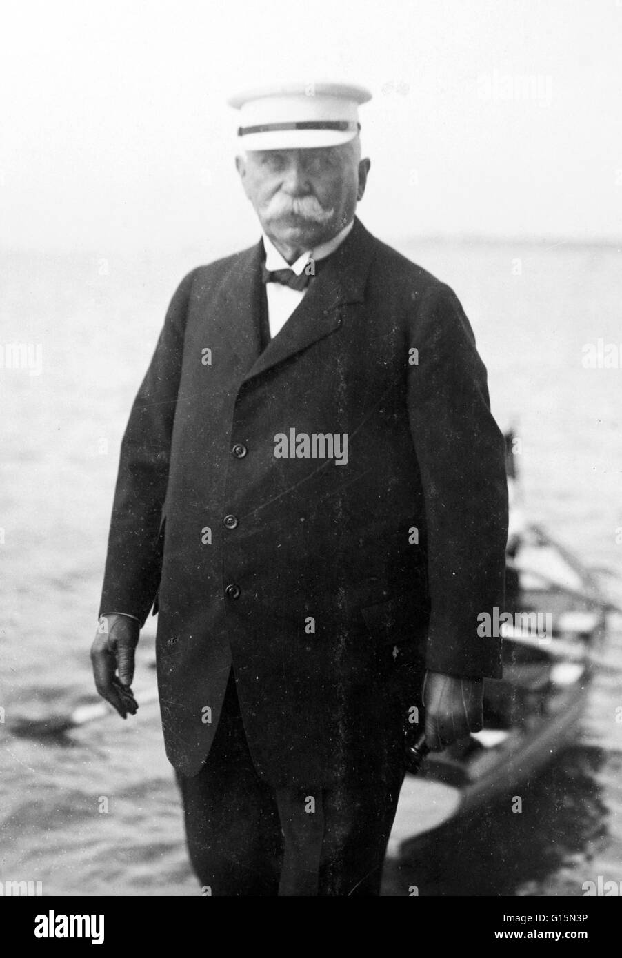 Ferdinand Adolf Heinrich August Graf von Zeppelin (8 juillet 1838 - 8 mars 1917) était un général allemand et, plus tard, constructeur d'avions. Il a fondé le dirigeable Zeppelin company, a servi comme volontaire dans l'Armée de l'Union pendant la guerre civile américaine. Il visite Banque D'Images