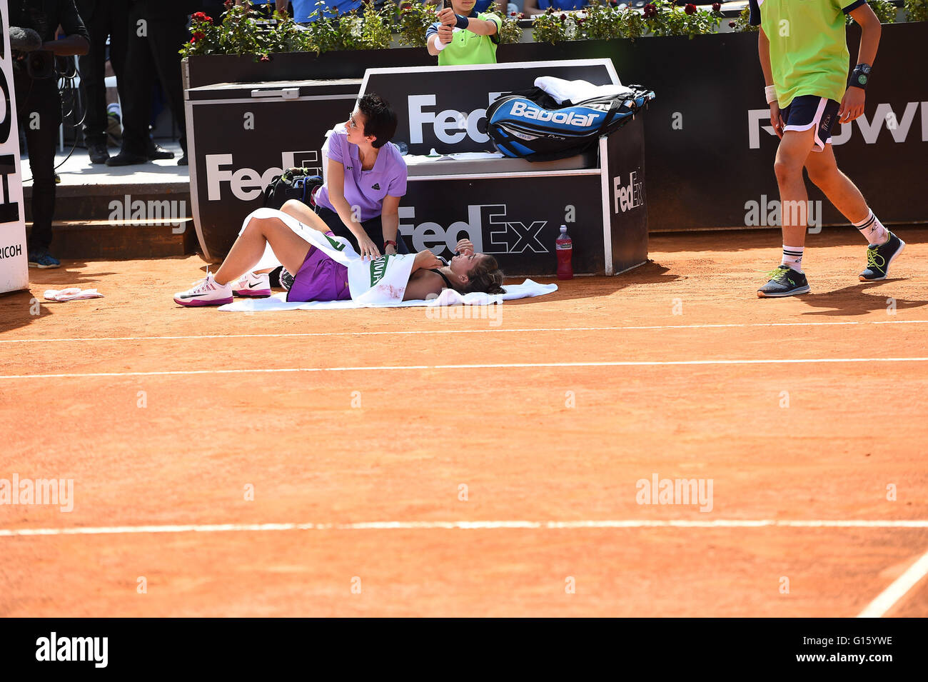 Rome, Italie. 09 mai, 2016. Sara Errani en action pendant son match contre Heather Watson à l'Internazionali BNL d'Italia 2016 le 09 mai 2016 à Rome, Italie. © Plus Sport Action/Alamy Live News Banque D'Images