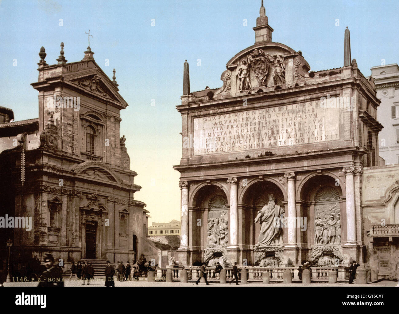 La Fontana dell'Acqua Felice, aussi appelée la Fontaine de Moïse, est une fontaine monumentale situé dans le Quirinale de Rome, Italie. Elle marque le terminus de l'aqueduc Aqua Felice restauré par le Pape Sixte V. Il a été conçu par Domenico Fontana Banque D'Images