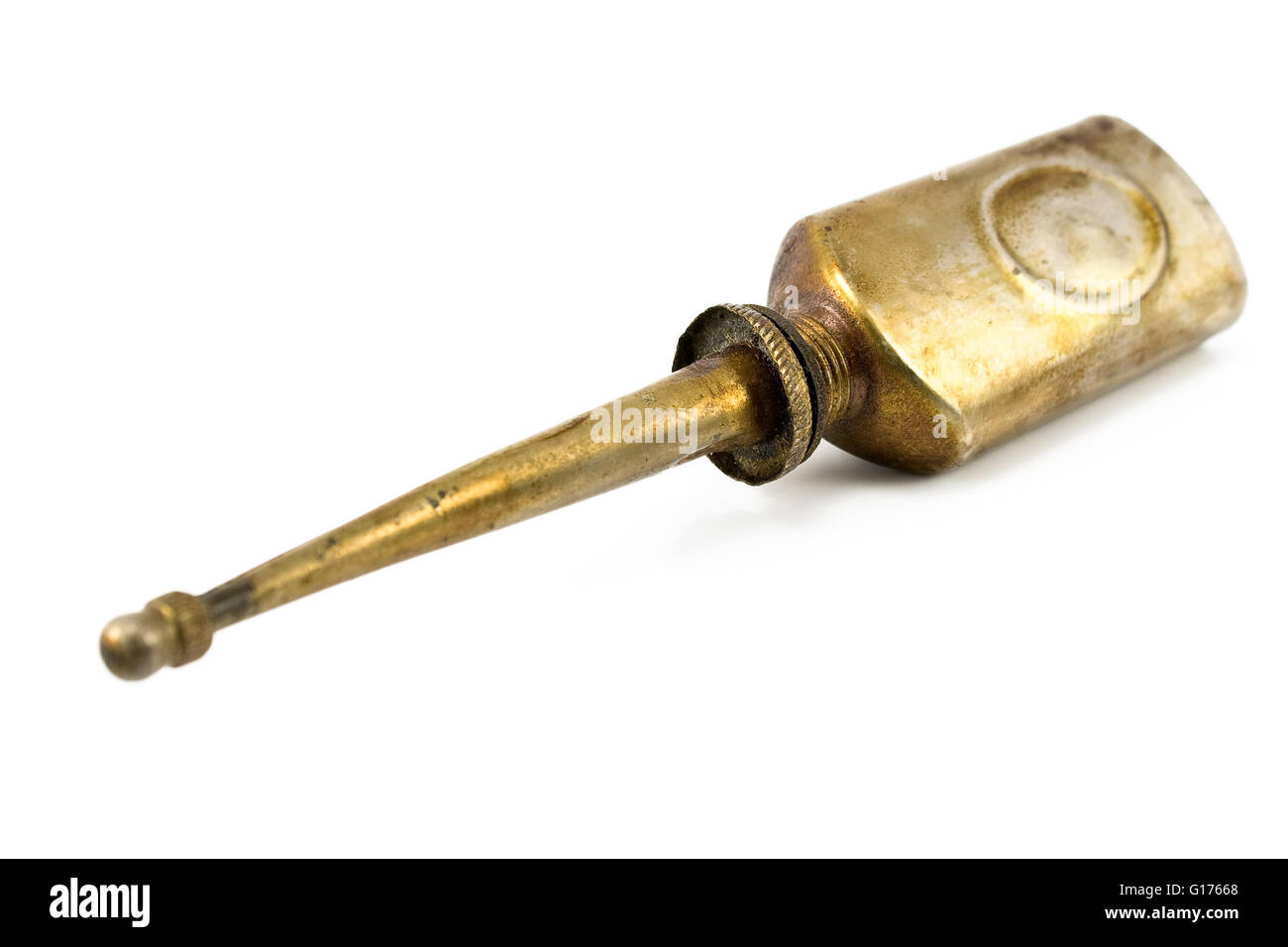 Scène musicale Antigue huile peut isolated on white Banque D'Images