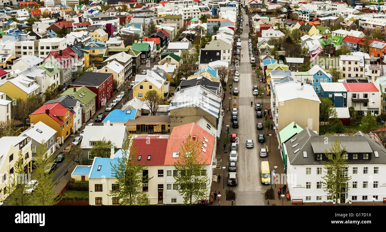Des toits colorés , Islande Banque D'Images