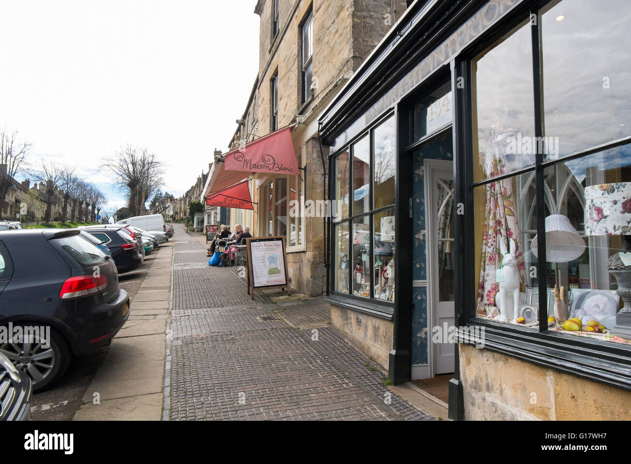 Ian Wright interiors boutique sur la colline de l'A361 par l'intermédiaire de Burford, Oxfordshire, UK Banque D'Images