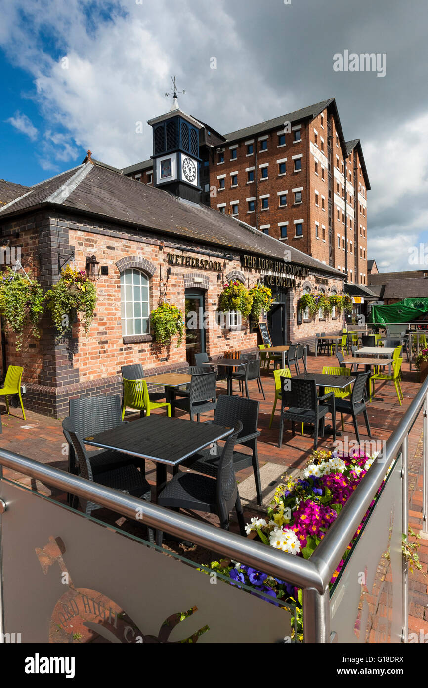 Lord High Constable pub, Gloucester Quays, centre-ville de Gloucester. ROYAUME-UNI Banque D'Images