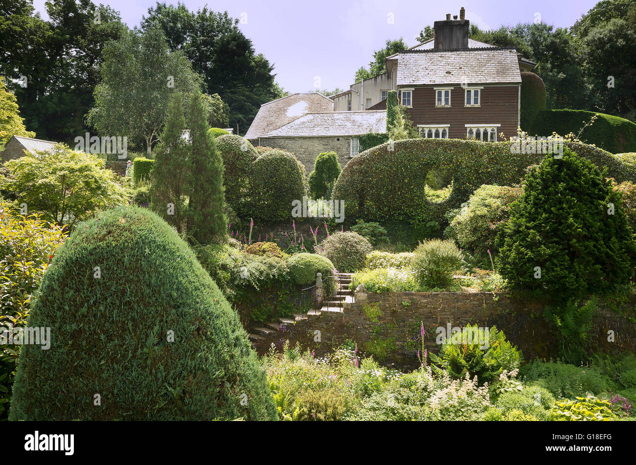 La maison du jardin et de jardins en terrasses adjacentes à Buckland Monachorum Yelverton Devon Banque D'Images