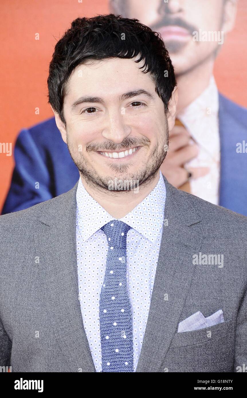 Jason Fuchs à arrivés pour la premiere NICE GUYS, TCL Chinese 6 cinémas (autrefois Grauman's), Los Angeles, CA, 10 mai 2016. Photo par : Michael Germana/Everett Collection Banque D'Images