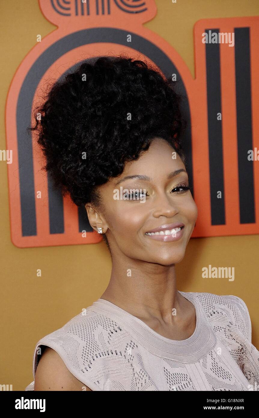 Los Angeles, CA, USA. 10 mai, 2016. Yaya DaCosta à arrivés pour la premiere NICE GUYS, TCL Chinese 6 cinémas (autrefois Grauman's), Los Angeles, CA, 10 mai 2016. Crédit : Michael Germana/Everett Collection/Alamy Live News Banque D'Images