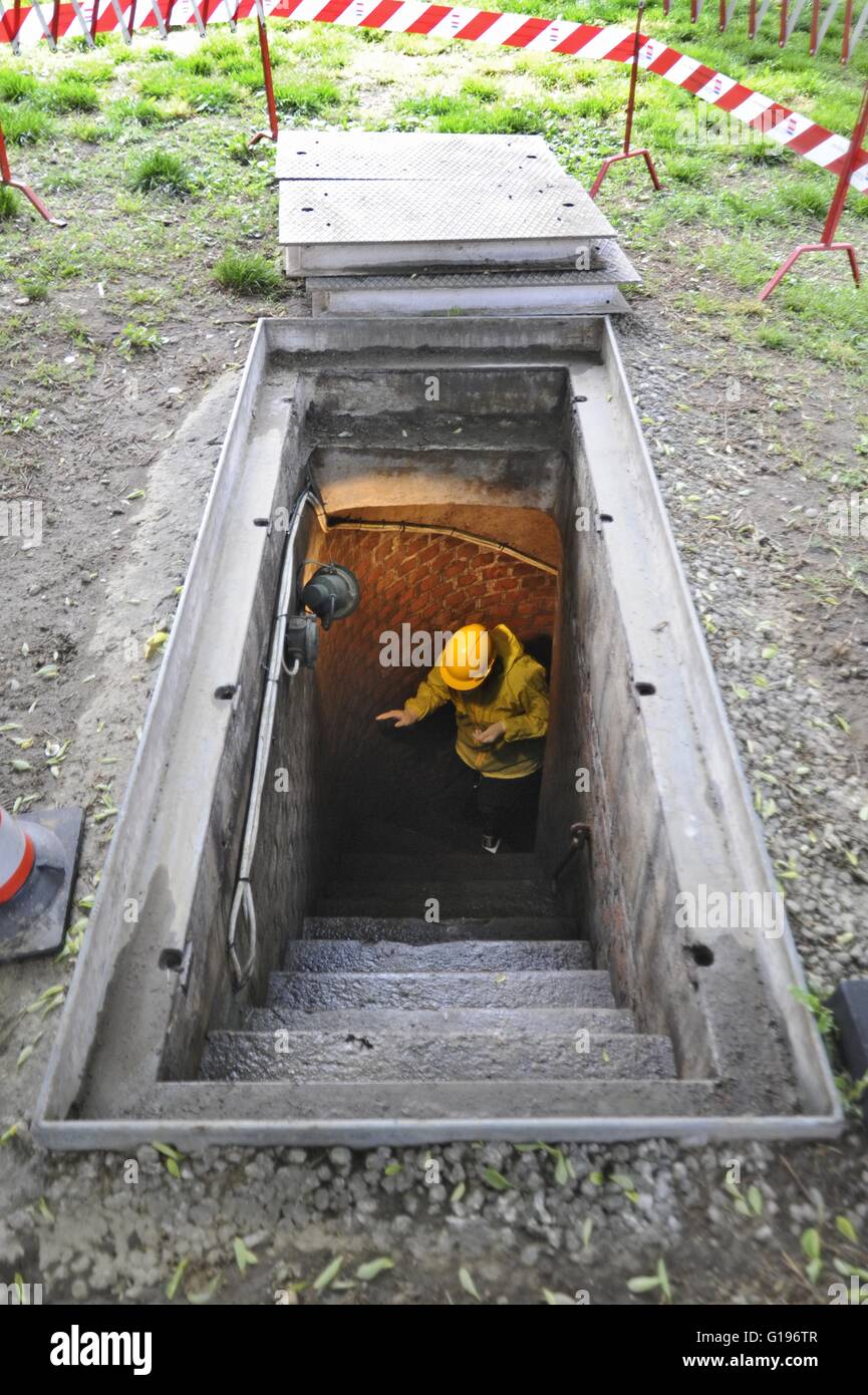 Milan (Italie), l'un des principaux hubs de Milan hydraulique système d'égouts sous carré Bonomelli, construit entre 1900 et 1927. Banque D'Images