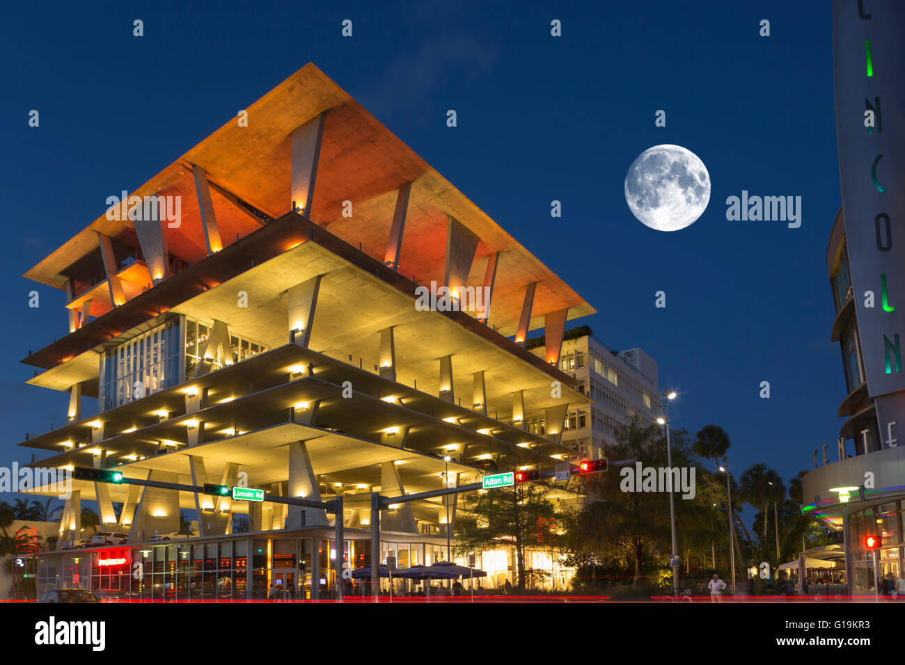 1111 LINCOLN ROAD MULTI NIVEAU PARKING GARAGE (©Herzog & de Meuron 2010) SOUTH BEACH MIAMI BEACH FLORIDE USA Banque D'Images