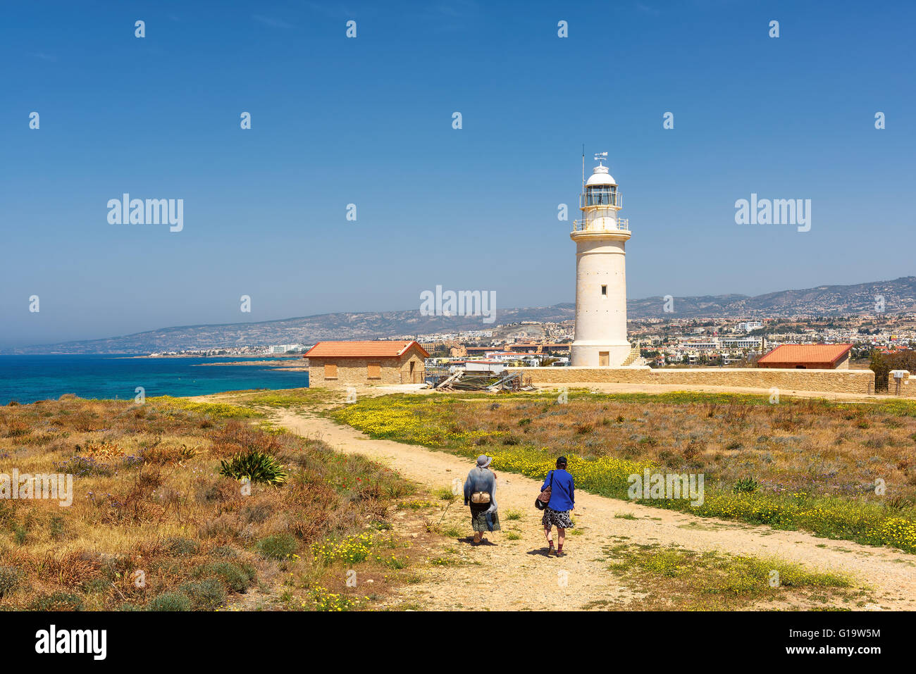 Vieux phare en ville de Paphos, Chypre Banque D'Images