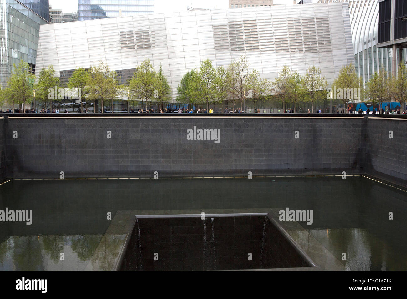 La piscine du Sud au Mémorial National du 11 septembre à New York, USA. Banque D'Images