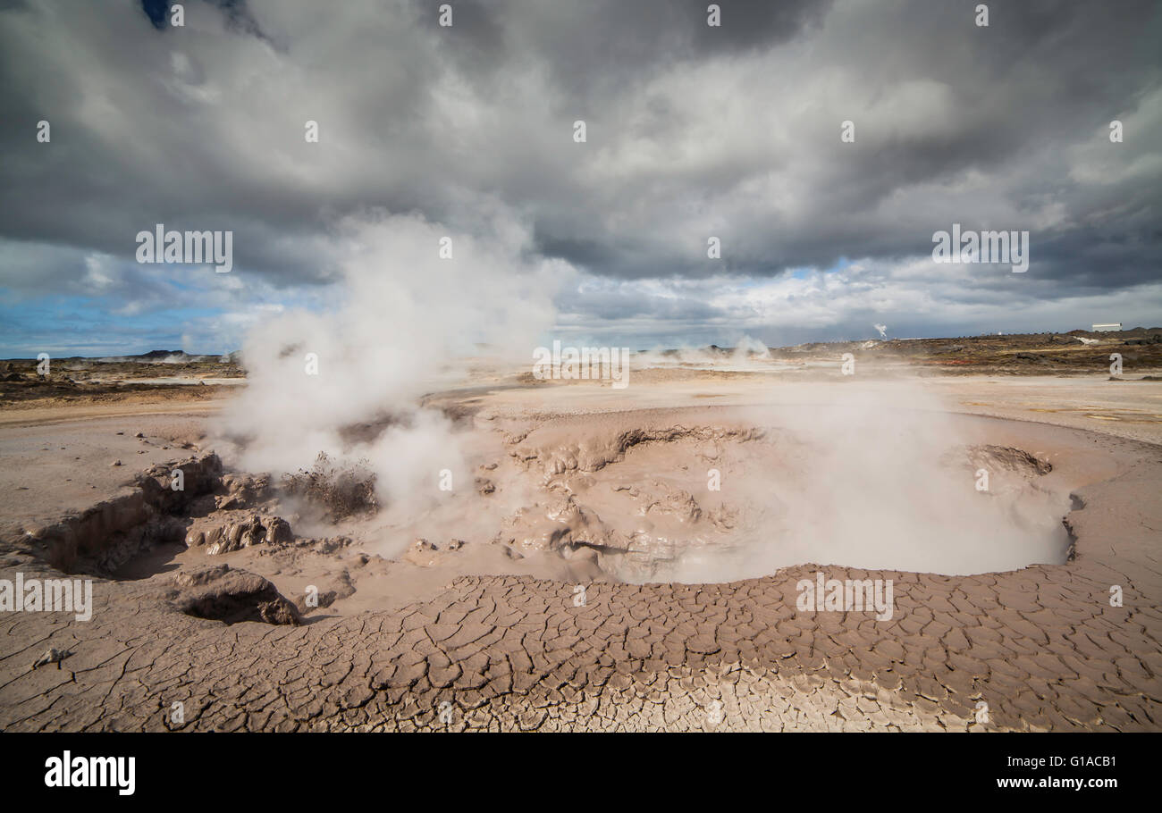 Boue situé sur zone géothermique actif dans le sud-ouest de l'Islande. Banque D'Images