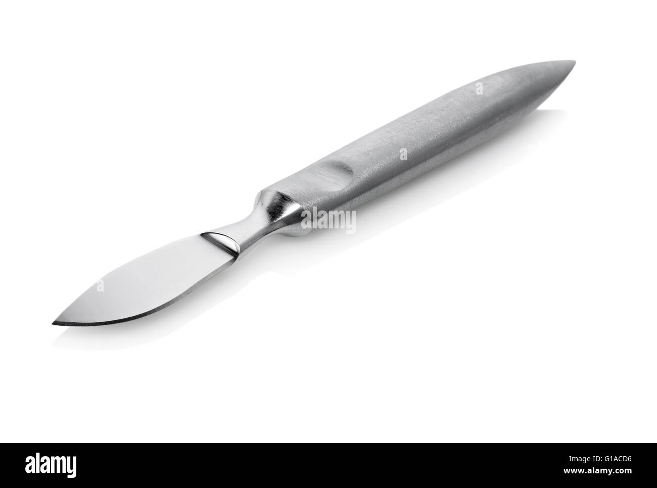 Scalpel close-up médical isolé sur fond blanc Banque D'Images