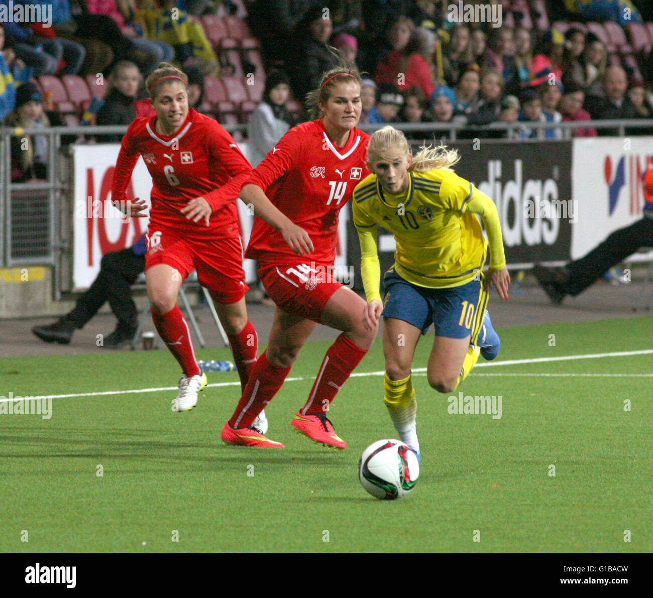 SOFIA JAKOBSSON Football dans l'équipe nationale suédoise contre la Suisse Banque D'Images