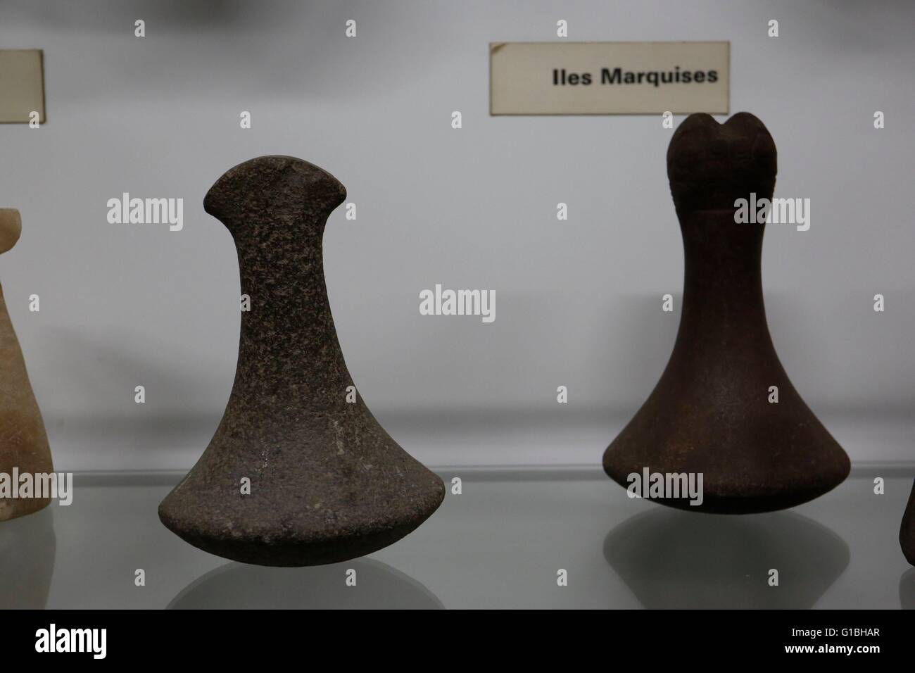 La France, la Polynésie française, l'archipel des îles du Vent, île de Tahiti, Tahiti et les îles Museum à Pointe des pecheurs, exposition d'art ancien artefact Banque D'Images