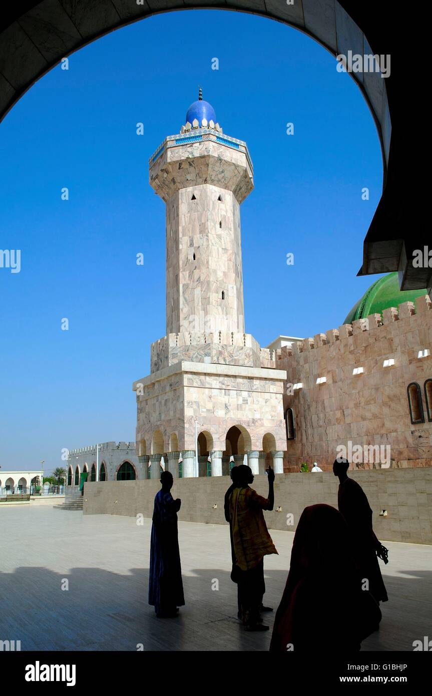 Région de Diourbel, Sénégal, Touba, mosquée Mouride (la plus grande mosquée de l'Afrique de l'ouest, célèbre pour le Magal, un grand pèlerinage annuel des Musulmans Mouride rassemblement Banque D'Images