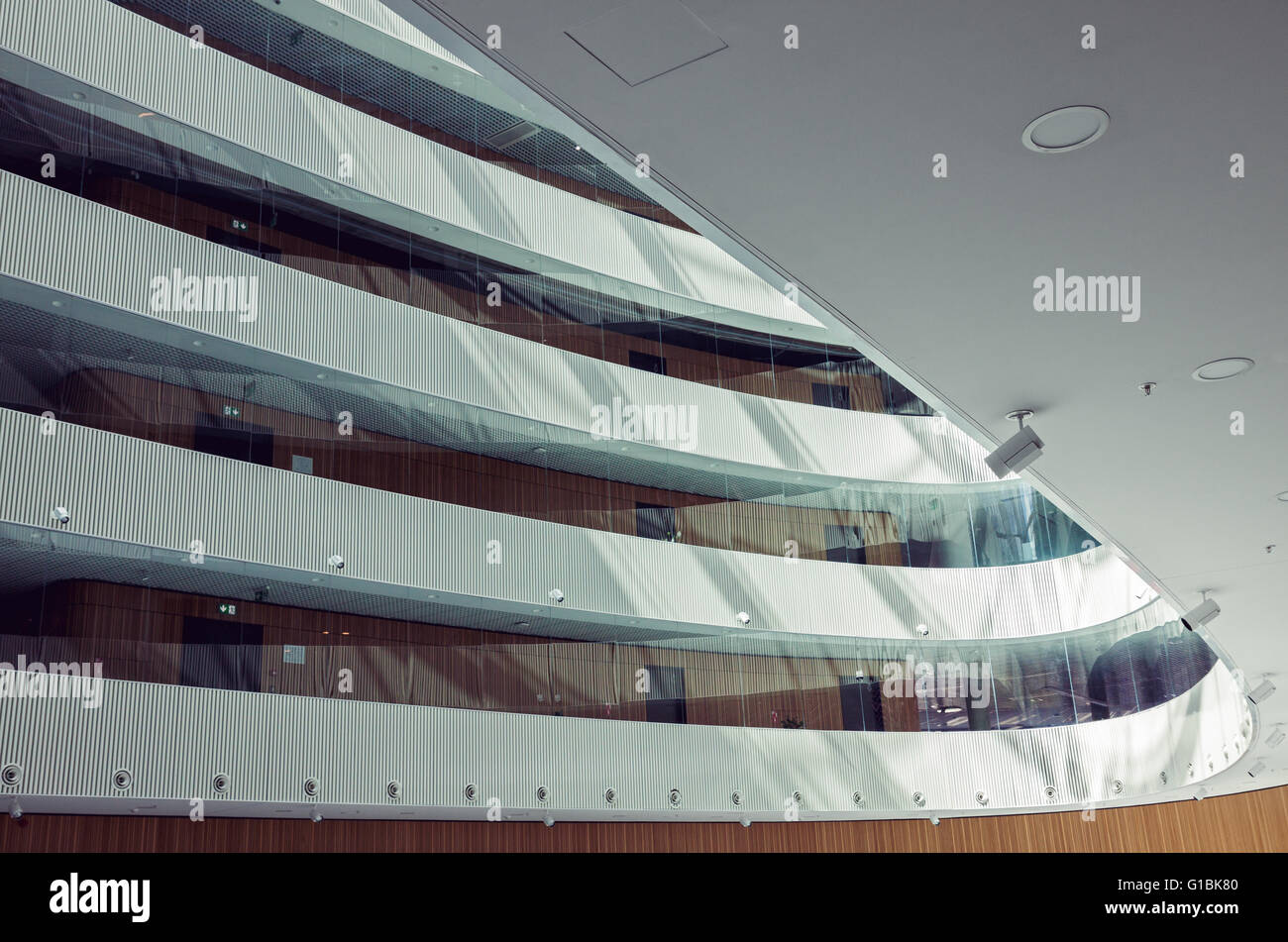 Les formes et les lignes de l'intérieur moderne Banque D'Images