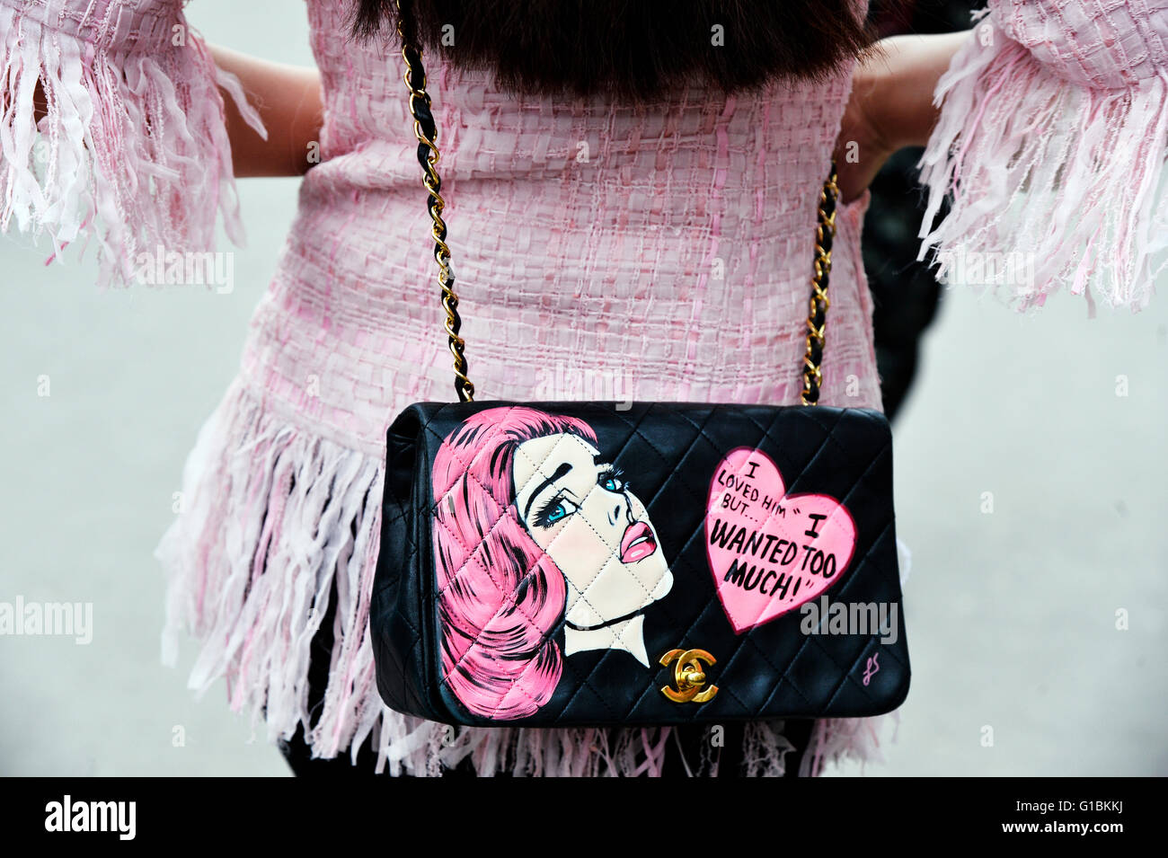 Chanel Fall Winter Collection Banque d'image et photos - Alamy