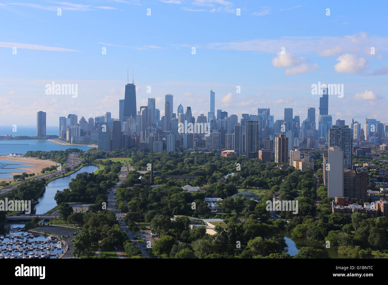 Horizon de Chicago en été. Banque D'Images