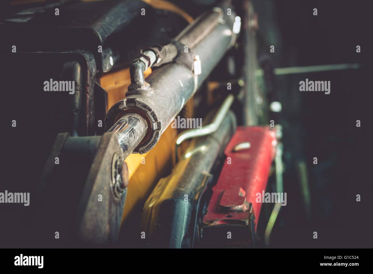 La technologie des systèmes hydrauliques. Partie de Heavy Duty Bulldozer système hydraulique. Banque D'Images